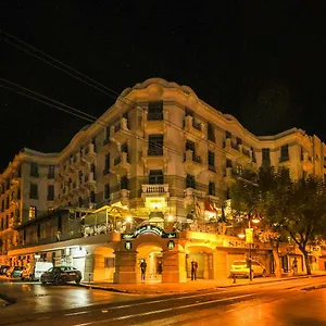 4* Otel Majestic